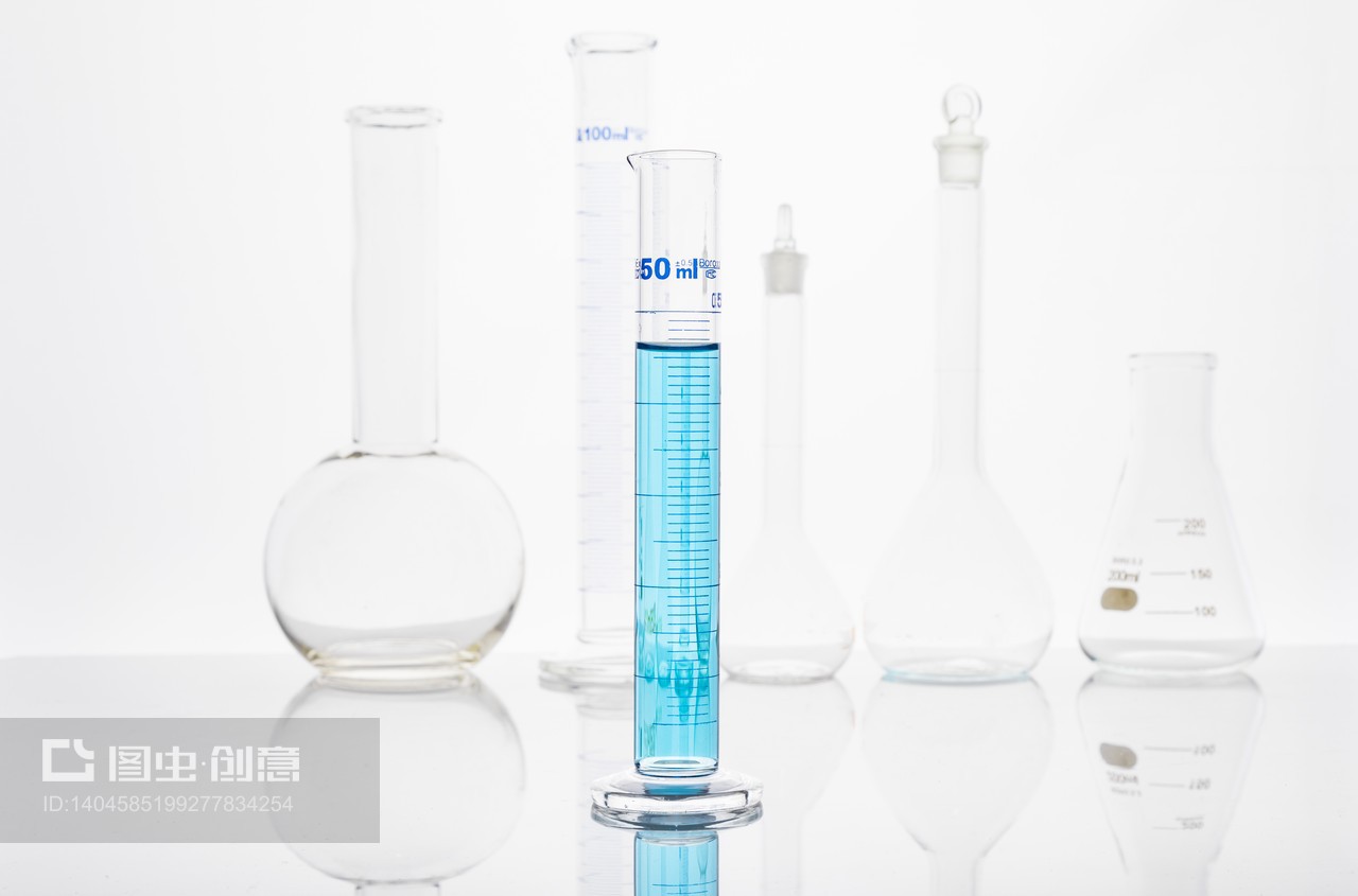 科學(xué)之美 生物化學(xué)玻璃儀器的視覺詮釋